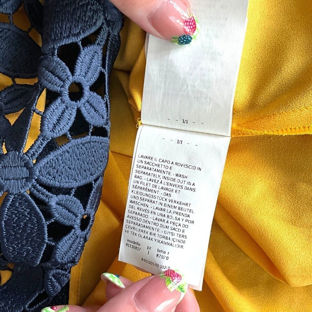 Max Mara Max & Co Size 6 Blouse Broderie Anglaise Navy Gold Short Sleeve V Neck - Picture 12 of 14